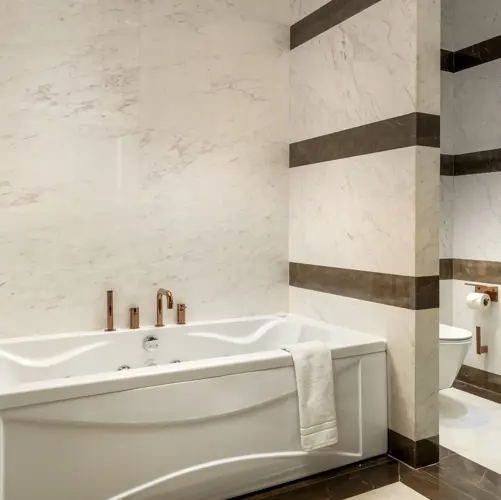 SIGNATURE SUITE (1 BEDROOM)18