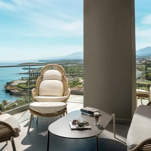 SIGNATURE SUITE (2 BEDROOM)20