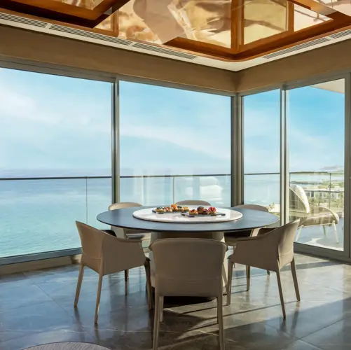 SIGNATURE SUITE (2 BEDROOM)22
