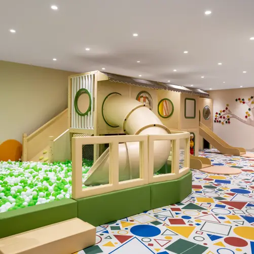 MOPPET KIDS CLUB1