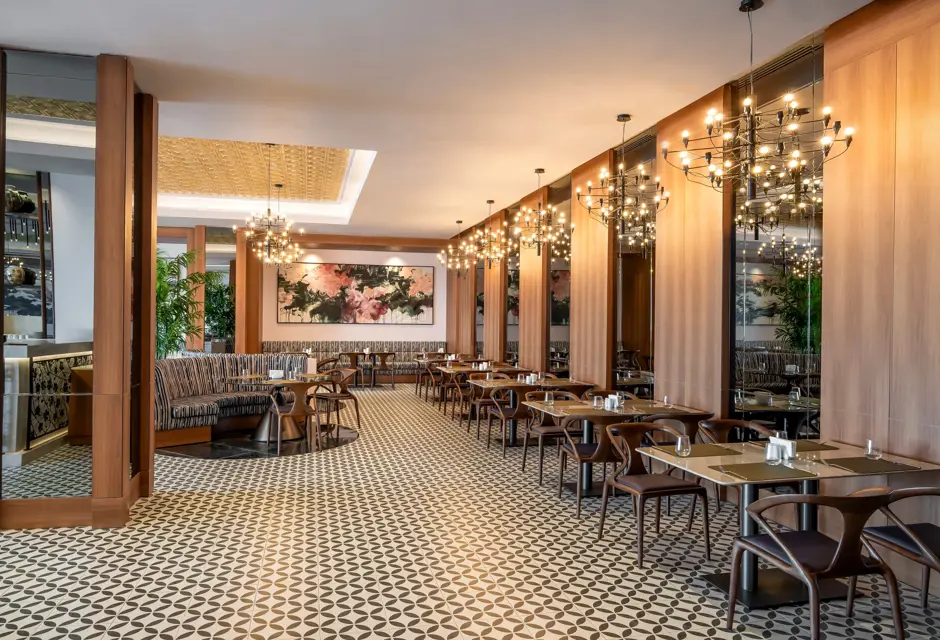 THE BUFFET MAIN RESTAURANT24