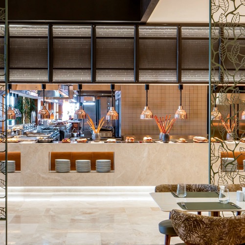 THE BUFFET MAIN RESTAURANT40