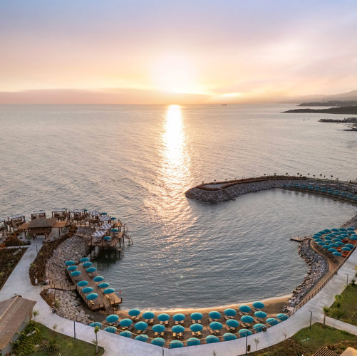 BEACH & PAVILIONS18