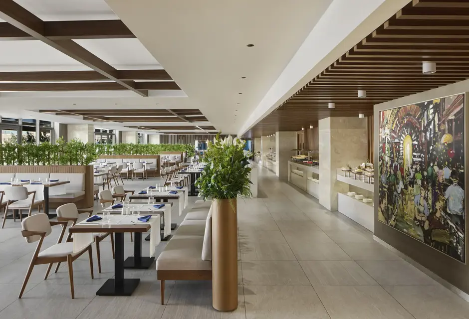 THE BUFFET MAIN RESTAURANT7