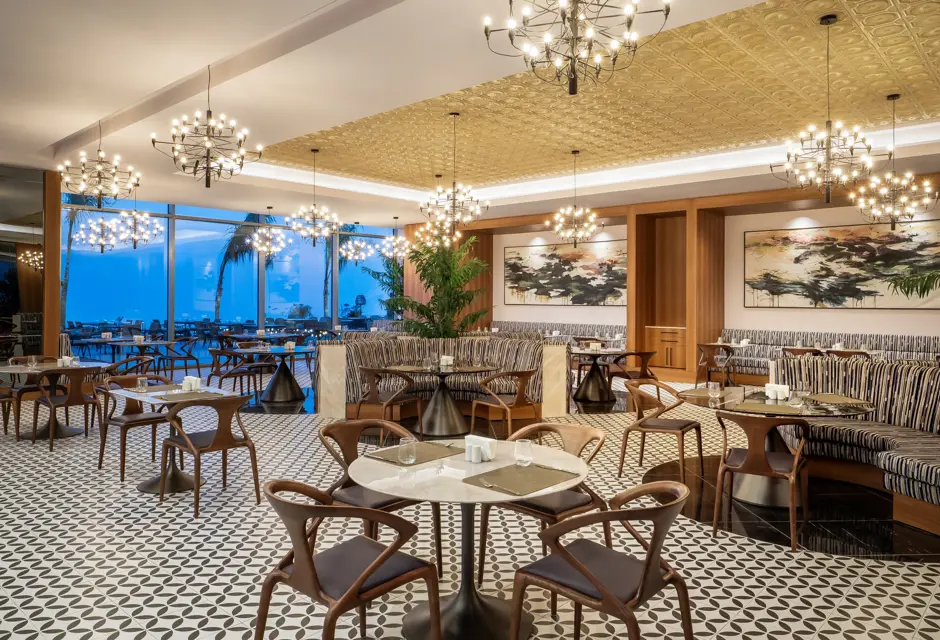 THE BUFFET MAIN RESTAURANT4