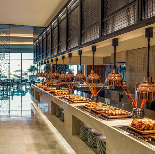THE BUFFET MAIN RESTAURANT12