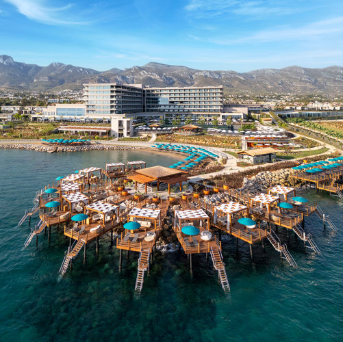 BEACH & PAVILIONS24