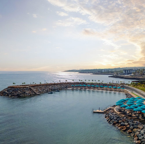BEACH & PAVILIONS25