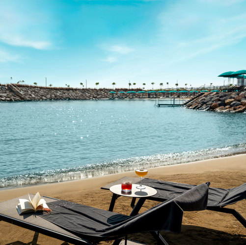 BEACH & PAVILIONS8