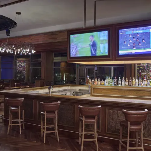 CHAMPION SPORTS BAR3