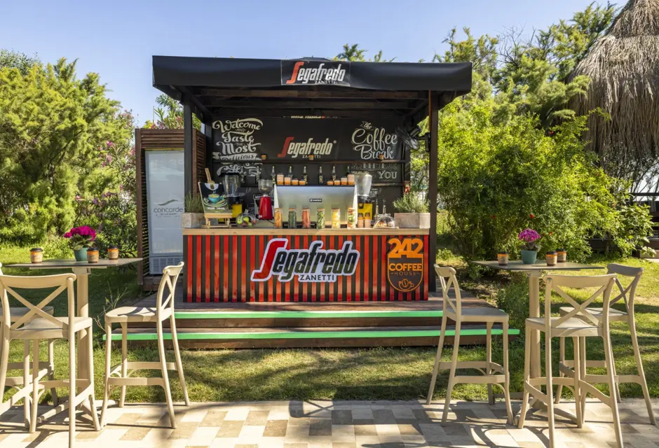 242 COFFEE HOUSE 2 (Büyük)