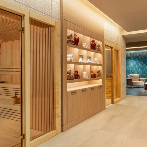 AURA WELLNESS & SPA7