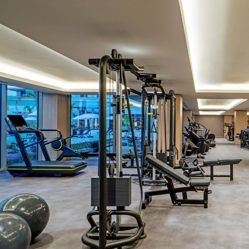 FITNESS CLUB10