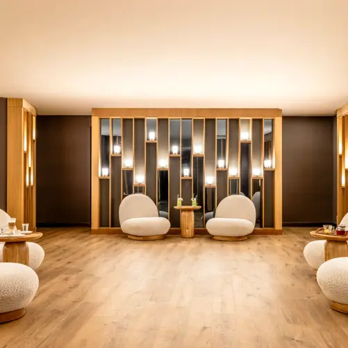 H RELAXATION LOUNGE 1