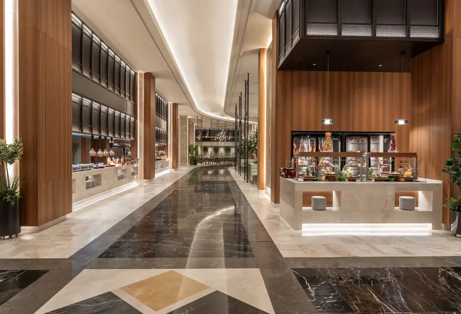 THE BUFFET MAIN RESTAURANT33
