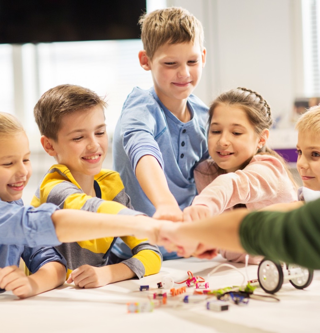 Education Children Technology Science And Peopl 2025 10 09 08 07 33 Utc (1)