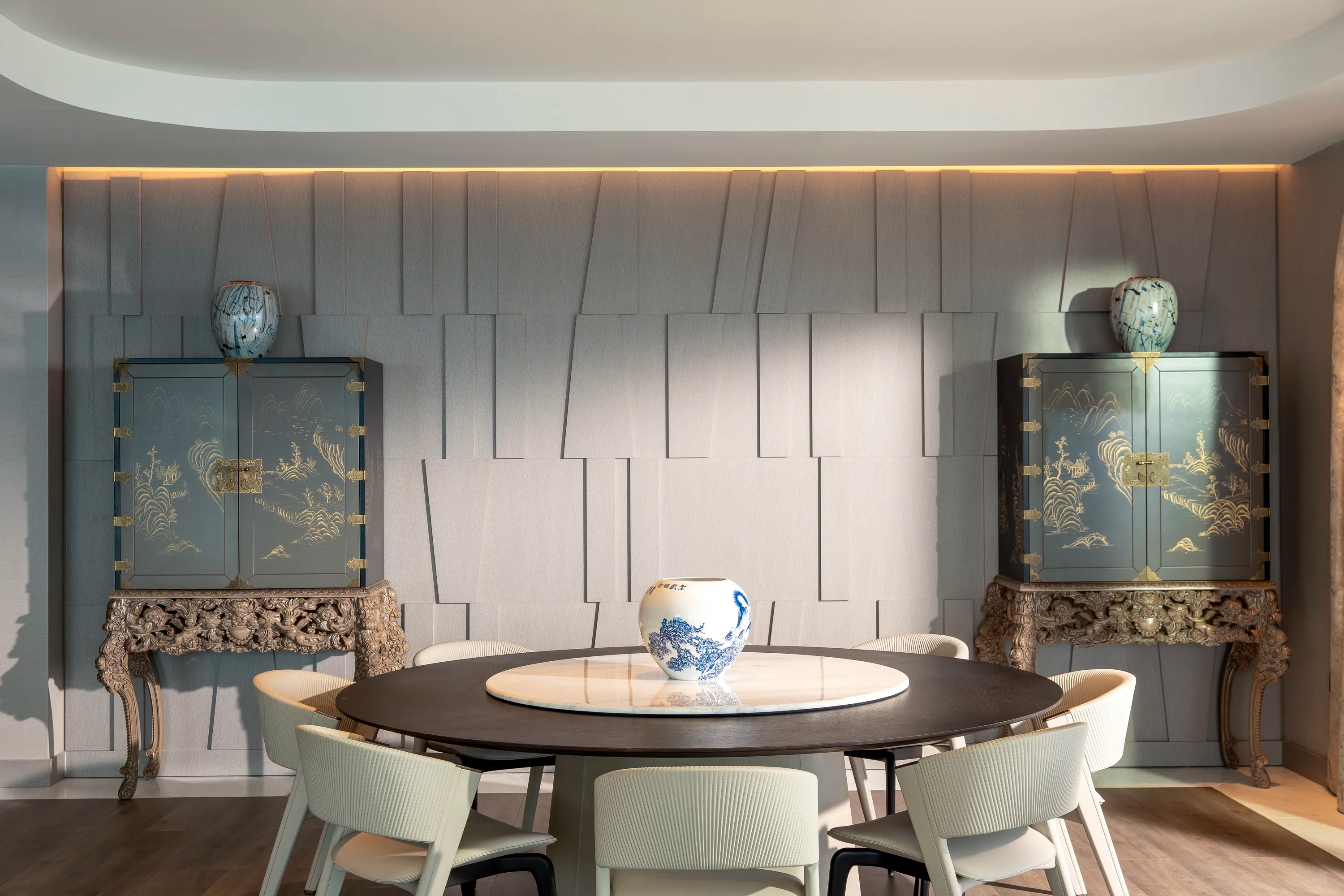 PRESIDENTAL SUITE3