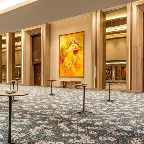 OPERA FOYER2