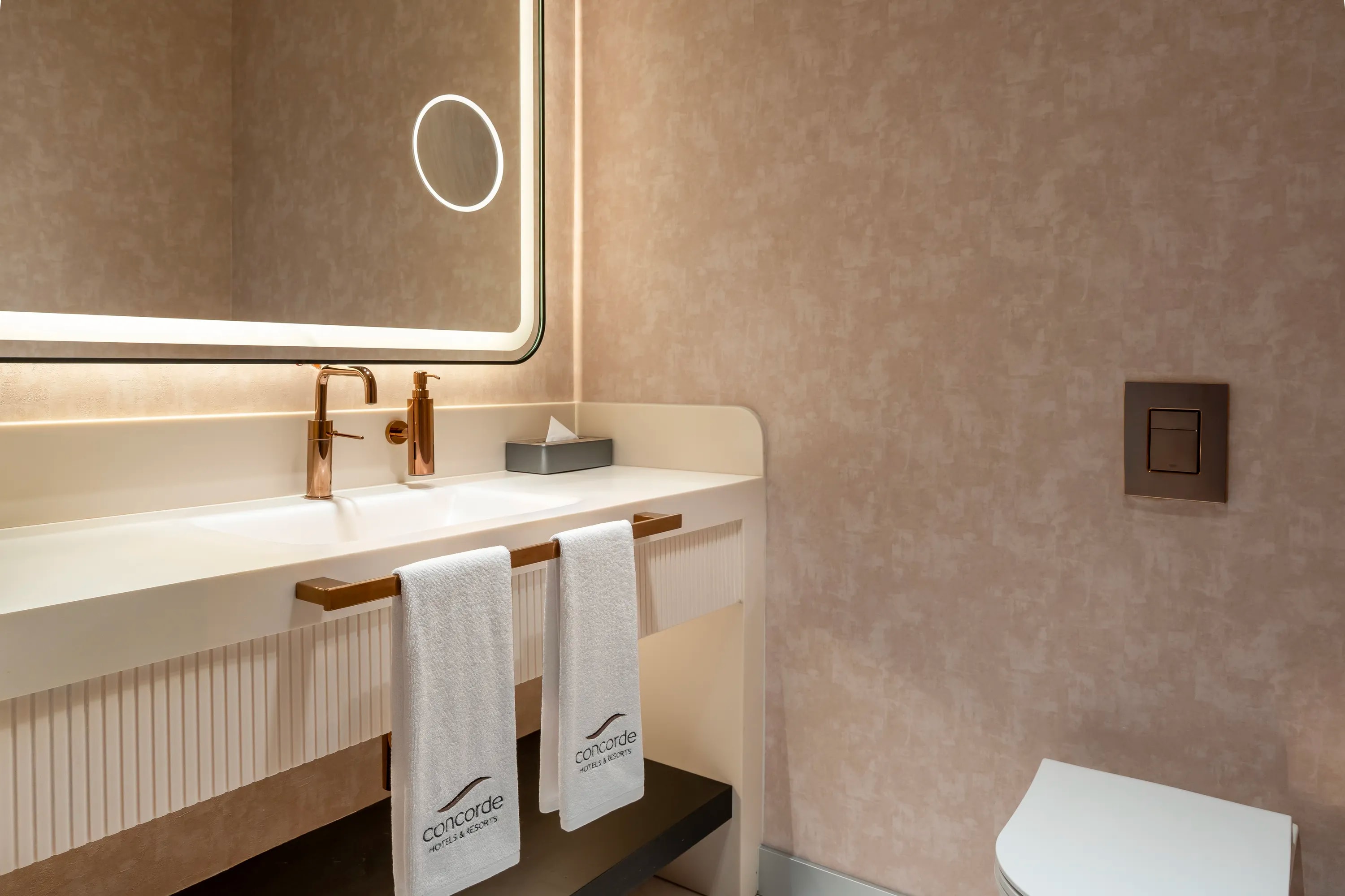 PRESIDENTAL SUITE18