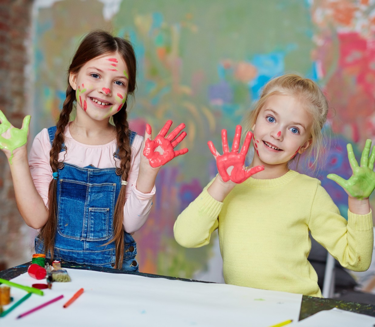 Painting By Hands 2025 03 15 00 04 36 Utc (1)