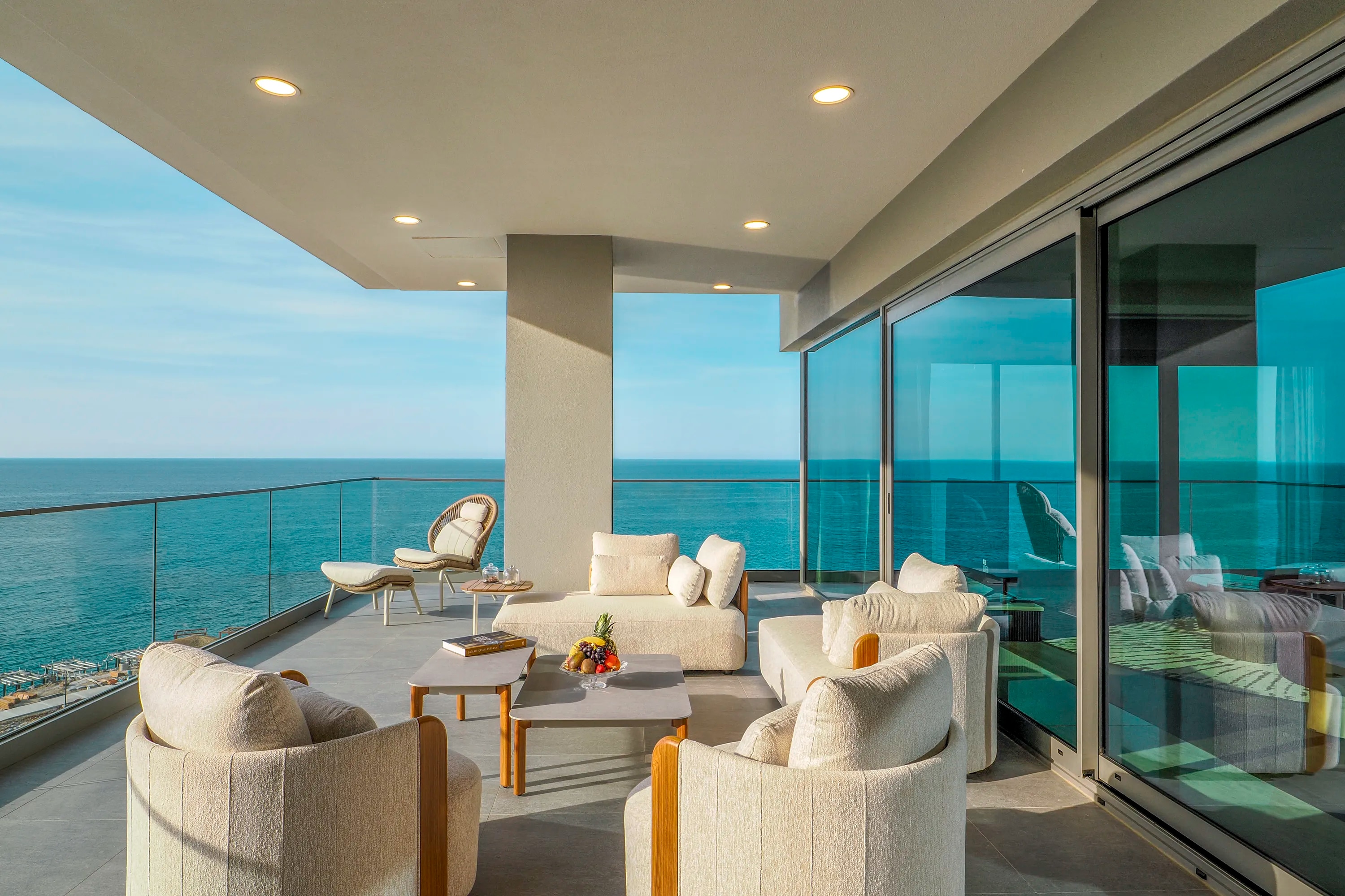 PRESIDENTAL SUITE14