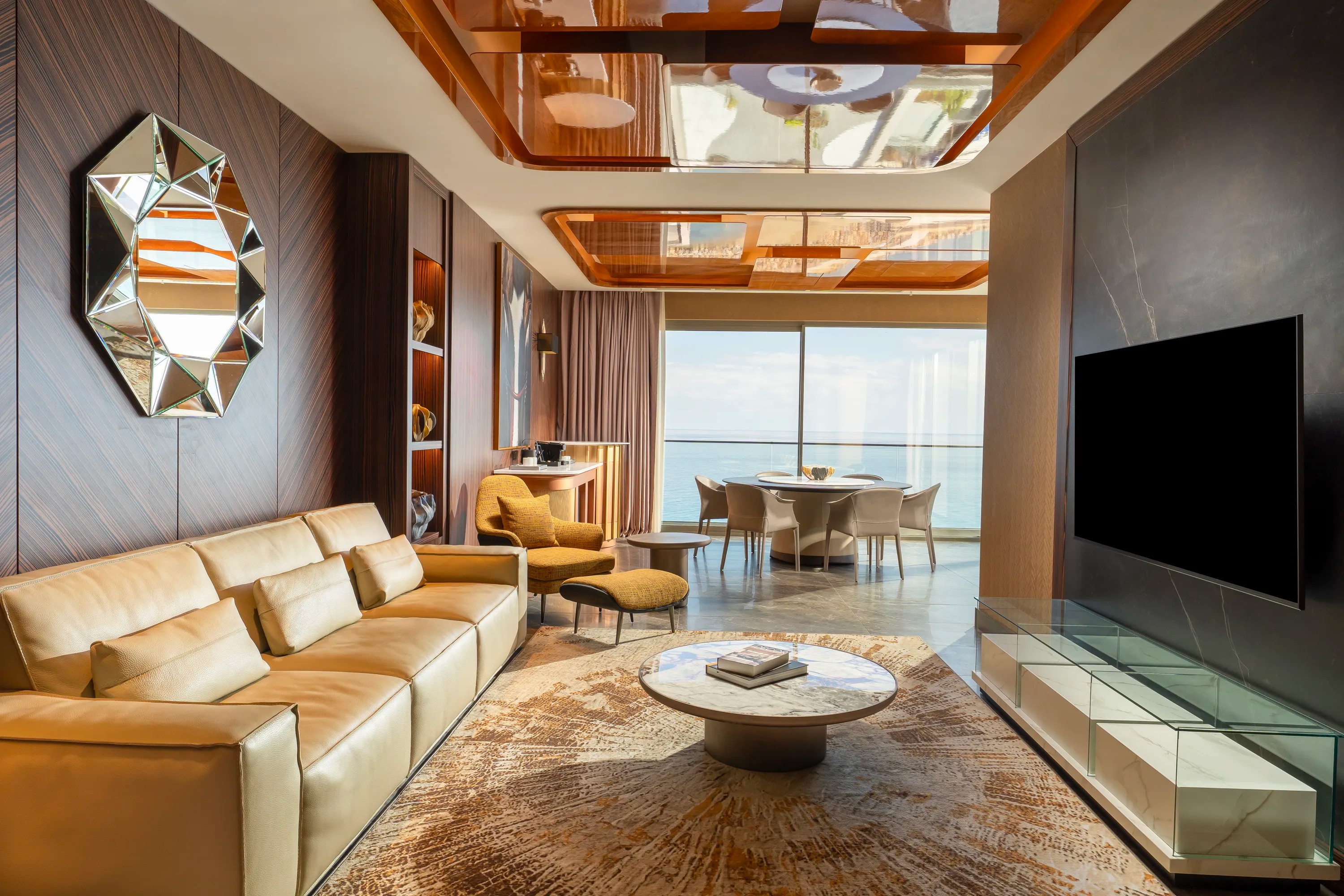 SIGNATURE SUITE (2 BEDROOM)16