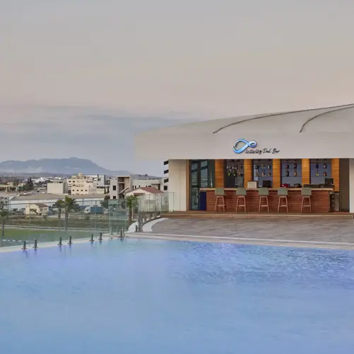 INFINITY POOL BAR2