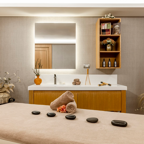 H HOT STONE MASSAGE ROOM 2