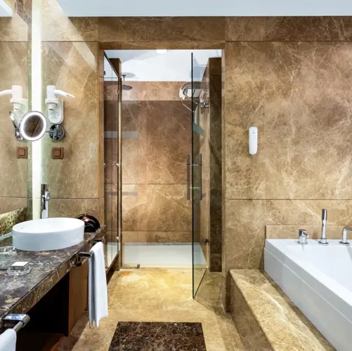 Royal Suite Bathroom