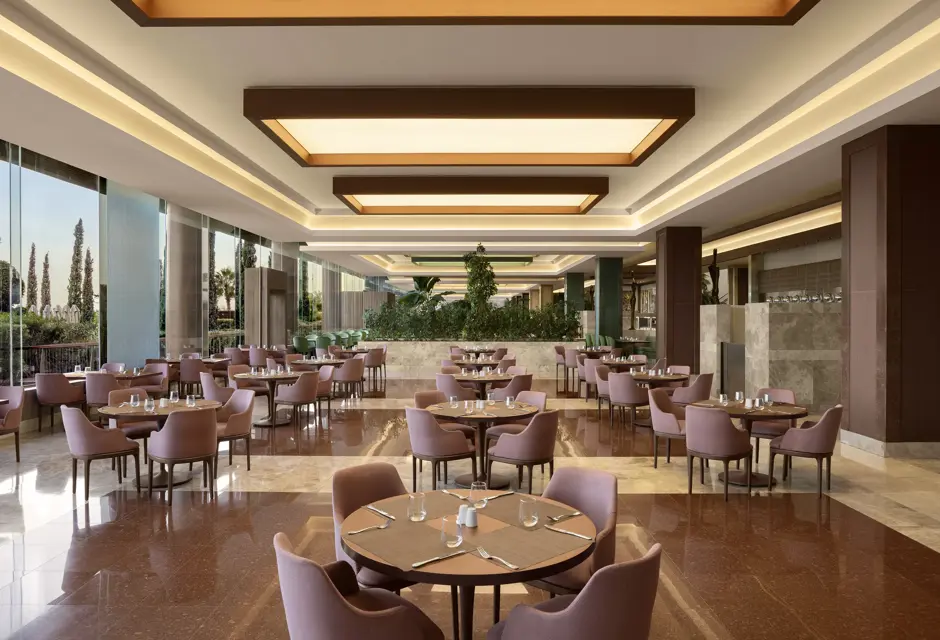 THE BUFFET MAIN RESTAURANT10