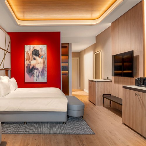 DELUXE ROOM FRENCH BED (SEA VIEW)8